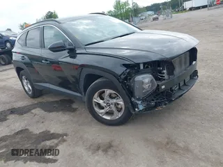 2024 Hyundai Tucson SEL with VIN 5NMJBCDE0RH297158, listed as a IAAI auction lot 42135540 with 39,015 mi miles. Bid and sale history available at carsss.com. Image 1.