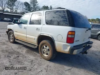2002 Chevrolet Tahoe LS with VIN 1GNEC13Z52R329554, listed as a IAAI auction lot 41629942 with 232,374 mi miles and . Bid and sale history available at DreamBid. Image 3.