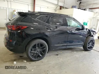 2025 Chevrolet Blazer RS with VIN 3GNKBKRS8SS120909, listed as a Copart auction lot 49952595 with 5,381 mi miles and Salvage title. Bid and sale history available at DreamBid. Image 3.