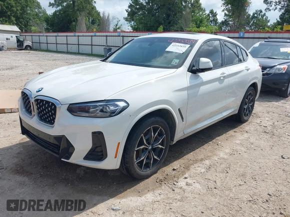 2023 BMW X4 xDrive30i с VIN 5UX33DT01P9S83083, выставлен на аукционе IAAI как лот 42252039 с пробегом Не указан миль и . История ставок и продаж доступна на DreamBid. Изображение 21.