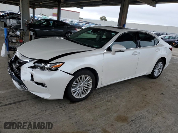 2018 Lexus ES with VIN 58ABK1GG7JU094369, listed as a Copart auction lot 47455215 with 68,685 mi miles and Salvage Title. Bid and sale history available at carsss.com. Image 1.