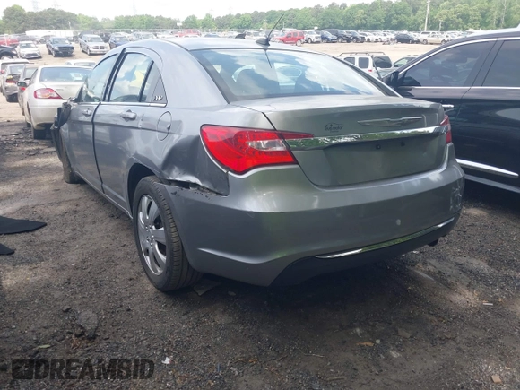 2014 Chrysler 200 LX z VIN 1C3CCBAB6EN211217, wystawiony jako IAAI lot #42169450 z przebiegiem 97 948 mil mil oraz . Historia ofert i sprzedaży dostępna na DreamBid. Obrazek 3.