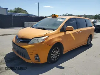 2018 Toyota Sienna XLE Auto Access Seat with VIN 5TDYZ3DC3JS904731, listed as a Copart auction lot 55451085 with 234,414 mi miles and Clean Title. Bid and sale history available at DreamBid. Image 1.
