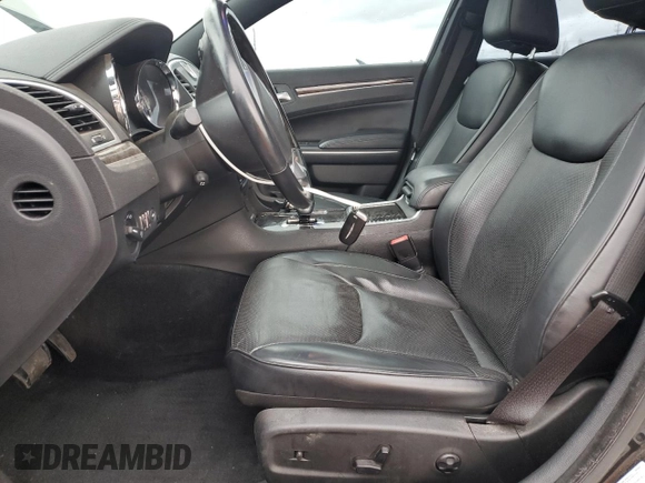 2013 Chrysler 300 C with VIN 2C3CCAKG4DH659709, listed as a Copart auction lot 84390074 with 47,174 mi miles and Salvage Title. Bid and sale history available at DreamBid. Image 7.