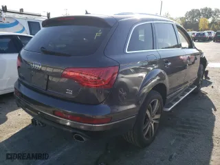 2015 Audi Q7 3.0L TDI Premium Plus with VIN WA1LMBFE5FD013290, listed as a Copart auction lot 61284922 with NaN miles. Bid and sale history available at carsss.com. Image 4.