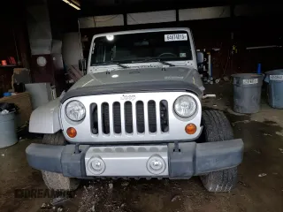 2012 Jeep Wrangler Arctic z VIN 1C4GJWBG2CL237343, wystawiony jako Copart lot #64674015 z przebiegiem 72 750 mil mil oraz Szkoda całkowita • Salvage title. Historia ofert i sprzedaży dostępna na DreamBid. Obrazek 5.