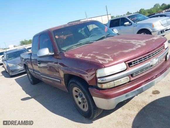 2001 Chevrolet Silverado 1500 LS with VIN 2GCEC19V211284027, listed as a IAAI auction lot 41994056 with 172,947 mi miles. Bid and sale history available at carsss.com. Image 1.