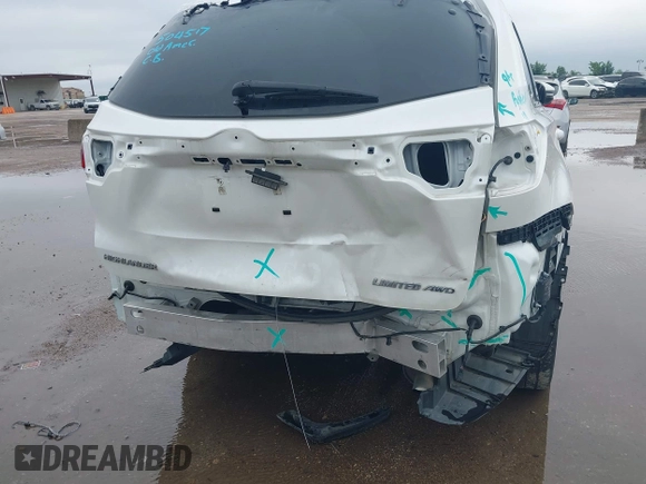 2018 Toyota Highlander Limited with VIN 5TDDZRFH3JS887374, listed as a IAAI auction lot 42363370 with 128,601 mi miles and . Bid and sale history available at DreamBid. Image 6.
