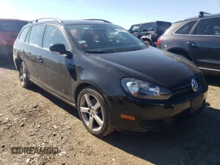 2010 Volkswagen Jetta SportWagen S with VIN 3VWKX7AJ4AM636582, listed as a Copart auction lot 61040174 with 105,492 mi miles and Salvage Title. Bid and sale history available at carsss.com. Image 4.