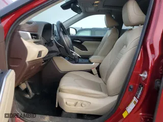 2020 Toyota Highlander XLE with VIN 5TDGZRBH7LS506678, listed as a Copart auction lot 48966645 with 73,176 mi miles and Salvage Title. Bid and sale history available at carsss.com. Image 7.