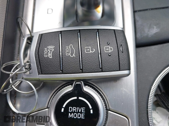 2019 Genesis G70 Advanced z VIN KMTG34LA7KU021443, wystawiony jako IAAI lot #42446270 z przebiegiem 48 025 mil mil oraz . Historia ofert i sprzedaży dostępna na DreamBid. Obrazek 11.