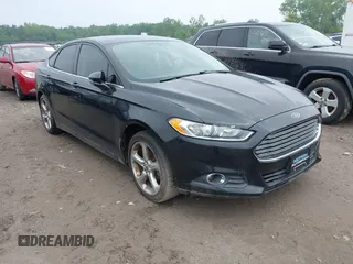 2013 Ford Fusion SE with VIN 3FA6P0HR2DR321476, listed as a IAAI auction lot 42408258 with 177,532 mi miles and . Bid and sale history available at DreamBid. Image 1.