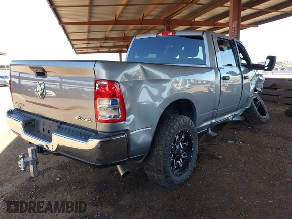 2022 Ram 2500 Big Horn z VIN 3C6UR5DLXNG306254, wystawiony jako IAAI lot #42191332 z przebiegiem 54 189 mil mil oraz . Historia ofert i sprzedaży dostępna na DreamBid. Obrazek 4.