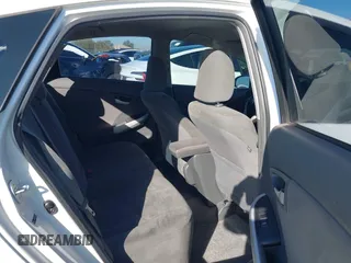 2010 Toyota Prius II with VIN JTDKN3DU3A5222724, listed as a IAAI auction lot 41505537 with 181,808 mi miles. Bid and sale history available at carsss.com. Image 8.