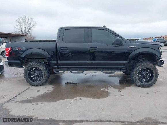 2020 Ford F-150 XL with VIN 1FTEW1EP5LFB21401, listed as a IAAI auction lot 41543135 with 121,658 mi miles. Bid and sale history available at carsss.com. Image 14.