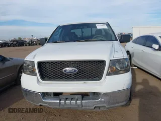 2005 Ford F-150 STX с VIN 1FTRX12W15KB74021, выставлен на аукционе IAAI как лот 41549011 с пробегом 173 750 миль миль и . История ставок и продаж доступна на DreamBid. Изображение 6.