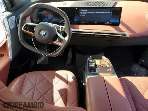 2022 BMW iX xDrive50 with VIN WB523CF08NCK67378, listed as a Copart auction lot 42077724 with 13,948 mi miles. Bid and sale history available at carsss.com. Image 8.