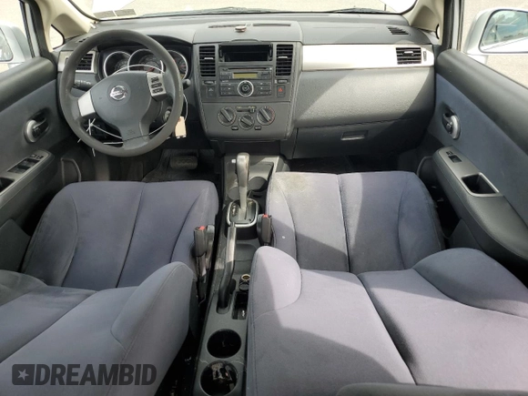 2009 Nissan Versa 1.8 S with VIN 3N1BC11E69L374261, listed as a Copart auction lot 47252795 with 70,600 mi miles and Salvage Title. Bid and sale history available at carsss.com. Image 8.