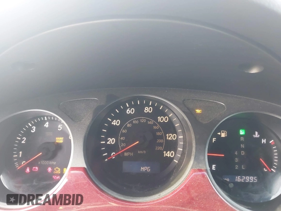 2005 Lexus ES 330 with VIN JTHBA30G355134384, listed as a IAAI auction lot 41895656 with 162,995 mi miles. Bid and sale history available at carsss.com. Image 7.