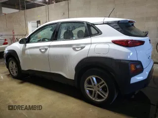 2021 Hyundai Kona SE z VIN KM8K12AA5MU691612, wystawiony jako Copart lot #56433625 z przebiegiem 85 499 mil mil oraz Szkoda całkowita • Salvage title. Historia ofert i sprzedaży dostępna na DreamBid. Obrazek 2.