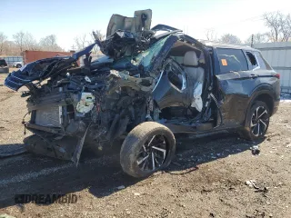 2022 Mitsubishi Outlander SEL z VIN JA4J4VA86NZ007865, wystawiony jako Copart lot #48205825 z przebiegiem Nie podano mil oraz Szkoda całkowita • Salvage title. Historia ofert i sprzedaży dostępna na DreamBid. Obrazek 1.