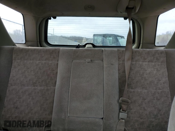 2007 Kia Sorento LX z VIN KNDJC736275723933, wystawiony jako Copart lot #50140505 z przebiegiem 260 464 mil mil oraz Szkoda całkowita • Salvage title. Historia ofert i sprzedaży dostępna na DreamBid. Obrazek 10.