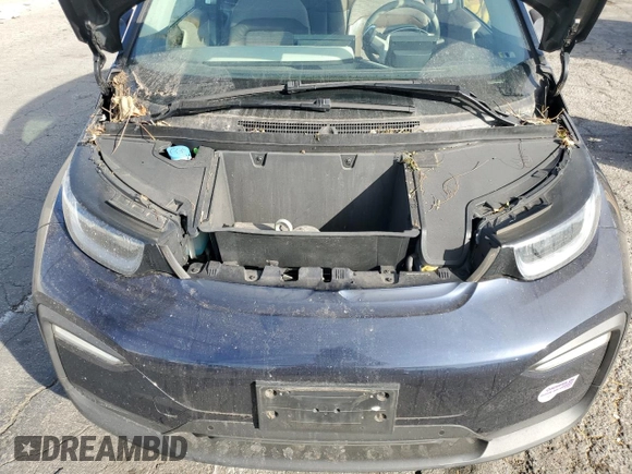2019 BMW i3 z VIN WBY8P4C54K7D28773, wystawiony jako Copart lot #42563815 z przebiegiem 34 850 mil mil oraz Szkoda całkowita • Salvage title. Historia ofert i sprzedaży dostępna na DreamBid. Obrazek 11.