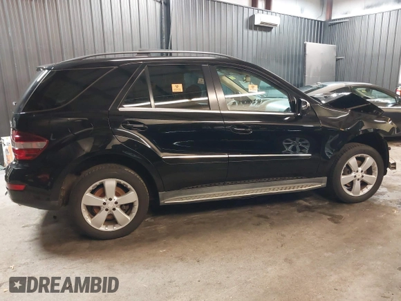 2010 Mercedes-Benz M 350 with VIN 4JGBB8GBXAA559474, listed as a IAAI auction lot 41813323 with 188,481 mi miles and . Bid and sale history available at DreamBid. Image 14.