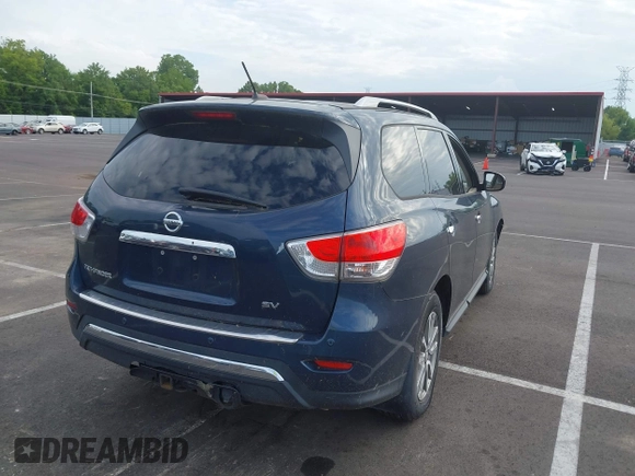 2015 Nissan Pathfinder Platinum with VIN 5N1AR2MN9FC614222, listed as a IAAI auction lot 42679882 with 178,779 mi miles and . Bid and sale history available at DreamBid. Image 4.