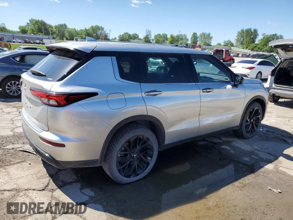 2022 Mitsubishi Outlander SE with VIN JA4J4UA89NZ078827, listed as a Copart auction lot 57402015 with 67,401 mi miles and Salvage title. Bid and sale history available at DreamBid. Image 3.