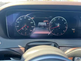 2018 Mercedes-Benz S 450 with VIN WDDUG6EB0JA345539, listed as a Copart auction lot 52352735 with 41,695 mi miles and Clean Title. Bid and sale history available at carsss.com. Image 8.