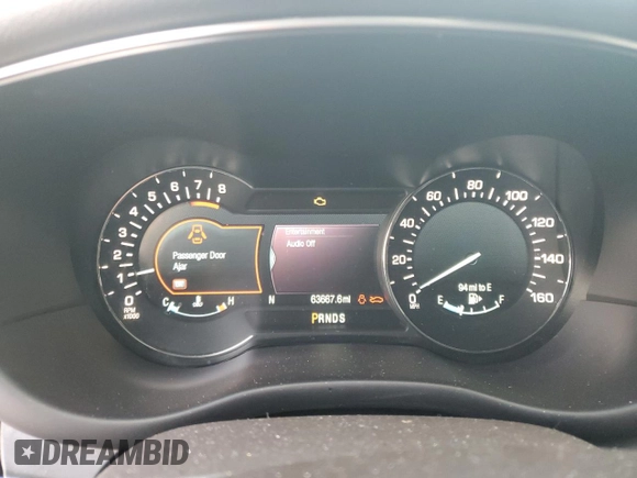 2018 Lincoln MKC Select with VIN 5LMCJ2D99JUL21181, listed as a Copart auction lot 82827134 with 63,667 mi miles and Salvage title. Bid and sale history available at DreamBid. Image 9.
