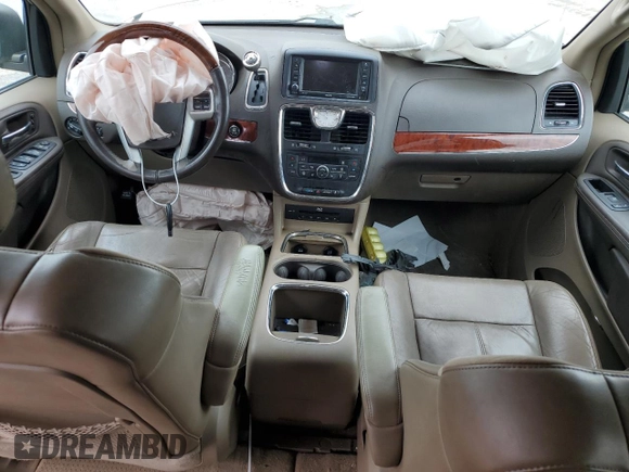 2014 Chrysler Town & Country Limited with VIN 2C4RC1GG1ER307701, listed as a Copart auction lot 48158254 with 187,162 mi miles and Salvage Title. Bid and sale history available at DreamBid. Image 8.