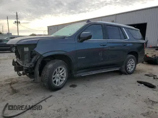 2021 Chevrolet Tahoe LT with VIN 1GNSCNKD5MR252123, listed as a Copart auction lot 42582425 with 114,130 mi miles and Salvage title. Bid and sale history available at DreamBid. Image 1.