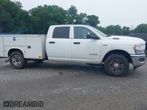 2021 Ram 2500 Tradesman с VIN 3C7WR4HJ2MG520130, выставлен на аукционе IAAI как лот 42287387 с пробегом 126 313 миль миль и . История ставок и продаж доступна на DreamBid. Изображение 13.