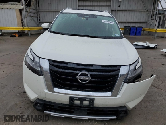 2024 Nissan Pathfinder Platinum with VIN 5N1DR3DG7RC209193, listed as a Copart auction lot 83552344 with 13,733 mi miles and Salvage Title. Bid and sale history available at carsss.com. Image 5.