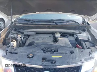 2014 Nissan Pathfinder SL z VIN 5N1AR2MM7EC687692, wystawiony jako IAAI lot #42213759 z przebiegiem 175 209 mil mil oraz . Historia ofert i sprzedaży dostępna na DreamBid. Obrazek 10.