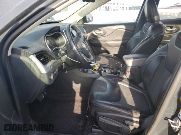 2017 Jeep Cherokee Trailhawk L Plus with VIN 1C4PJMBB1HW518788, listed as a Copart auction lot 49539005 with 237,662 mi miles and Salvage Title. Bid and sale history available at carsss.com. Image 7.