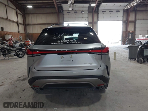 2024 Lexus RX 350 with VIN 2T2BAMCA2RC084662, listed as a IAAI auction lot 42026772 with 4,160 mi miles and . Bid and sale history available at DreamBid. Image 17.