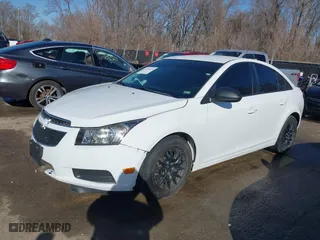 2014 Chevrolet Cruze LS with VIN 1G1PA5SH8E7340032, listed as a IAAI auction lot 41769875 with 134,582 mi miles. Bid and sale history available at carsss.com. Image 15.