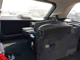 2024 Volvo XC90 Plus Bright Theme с VIN YV4062PE4R1221441, выставлен на аукционе IAAI как лот 42082396 с пробегом 19 290 миль миль и . История ставок и продаж доступна на DreamBid. Изображение 14.
