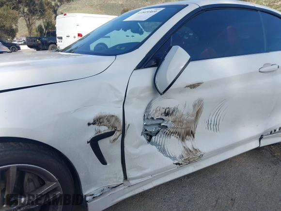 2015 BMW 4 Series 435i с VIN WBA3T3C58FP939536, выставлен на аукционе IAAI как лот 41849369 с пробегом 97 924 миль миль и . История ставок и продаж доступна на DreamBid. Изображение 6.