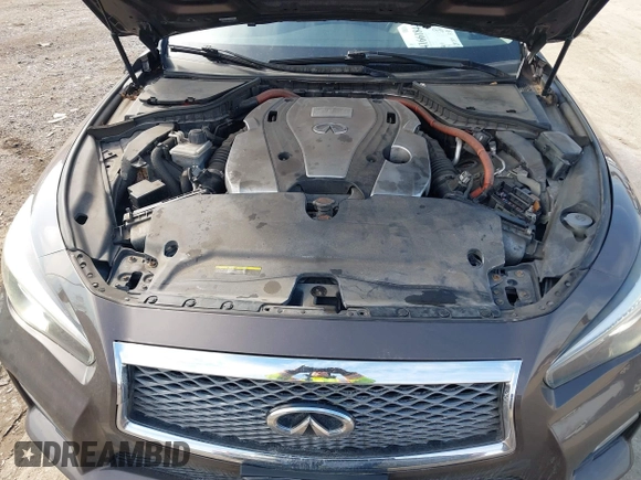 2014 Infiniti Q50 Hybrid Sport with VIN JN1AV7AR7EM703030, listed as a IAAI auction lot 41661844 with 128,202 mi miles. Bid and sale history available at carsss.com. Image 10.