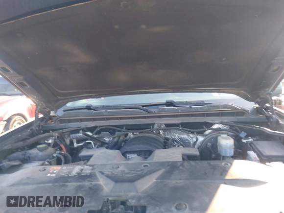 2018 Chevrolet Silverado 1500 LT with VIN 1GCRCREC9JZ105218, listed as a IAAI auction lot 40778682 with 124,621 mi miles and . Bid and sale history available at DreamBid. Image 10.