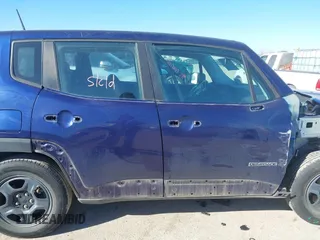 2017 Jeep Renegade Sport z VIN ZACCJAAH4HPF74031, wystawiony jako IAAI lot #41391549 z przebiegiem 81 780 mil mil oraz . Historia ofert i sprzedaży dostępna na DreamBid. Obrazek 14.