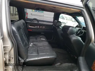 1996 Cadillac Fleetwood z VIN 1G6DW52P3TR710083, wystawiony jako Copart lot #52963025 z przebiegiem 130 658 mil mil oraz Czysty tytuł • Clean title. Historia ofert i sprzedaży dostępna na DreamBid. Obrazek 11.