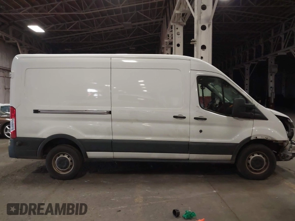 2018 Ford Transit with VIN 1FTBW2CM7JKA92747, listed as a IAAI auction lot 42251673 with 58,736 mi miles and . Bid and sale history available at DreamBid. Image 13.