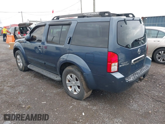 2007 Nissan Pathfinder S z VIN 5N1AR18U17C601154, wystawiony jako IAAI lot #40690847 z przebiegiem 233 307 mil mil oraz . Historia ofert i sprzedaży dostępna na DreamBid. Obrazek 3.