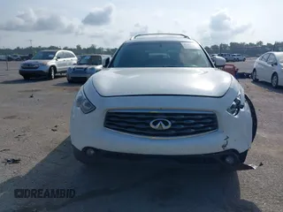 2010 Infiniti FX z VIN JN8AS1MUXAM800384, wystawiony jako IAAI lot #42458960 z przebiegiem 142 976 mil mil oraz . Historia ofert i sprzedaży dostępna na DreamBid. Obrazek 12.