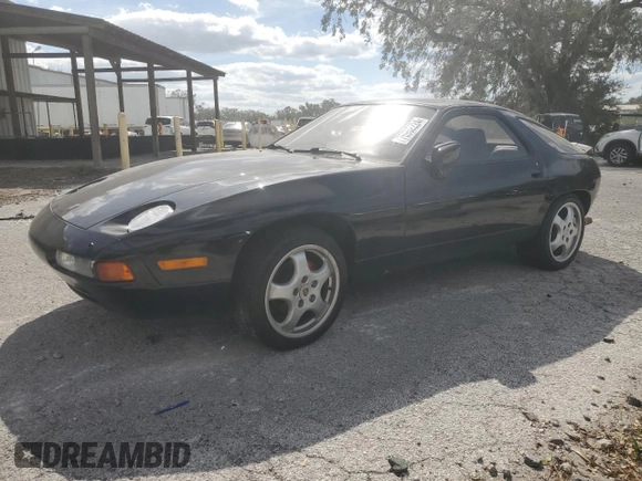 1980 Porsche 928 z VIN 92A0810156, wystawiony jako Copart lot #76952224 z przebiegiem 91 484 mil mil oraz Szkoda całkowita • Salvage title. Historia ofert i sprzedaży dostępna na DreamBid. Obrazek 1.